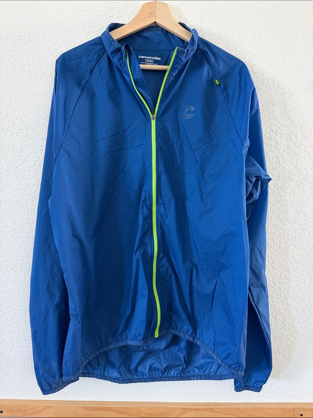 Cannondale Men's Blue Windbreaker Jacket with Lime Trim